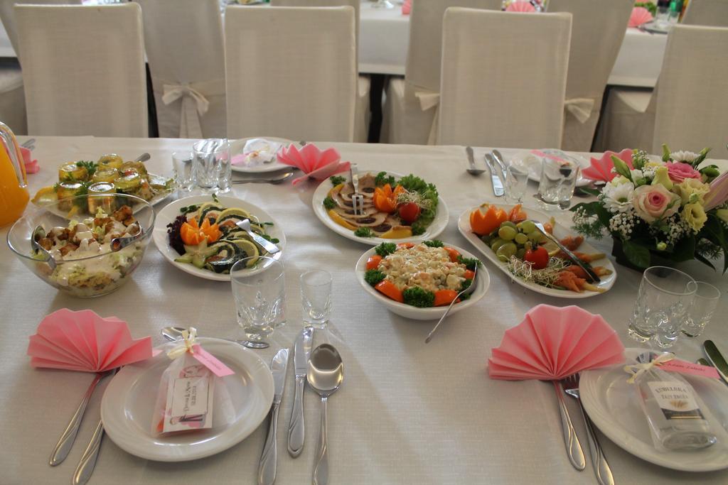 Hotel Kaprys Świdnik 외부 사진